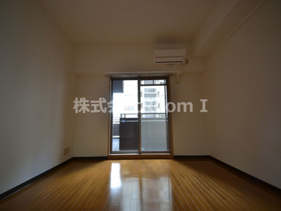 【居間・リビング】 | レジディア天神橋 | リビングです