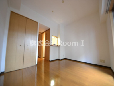 【居間・リビング】 | レジディア天神橋 | 居間です