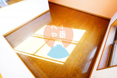 【その他】 | 五百羅漢アパートメント | 洋室6帖です