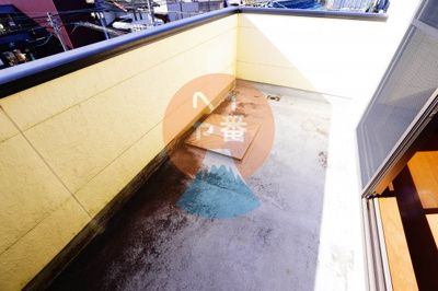 【バルコニー】 | 五百羅漢アパートメント | バルコニーです