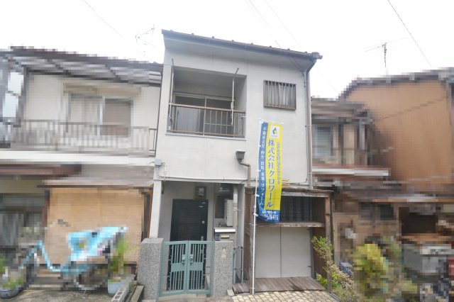 堺市西区津久野町　テラスハウスの外観