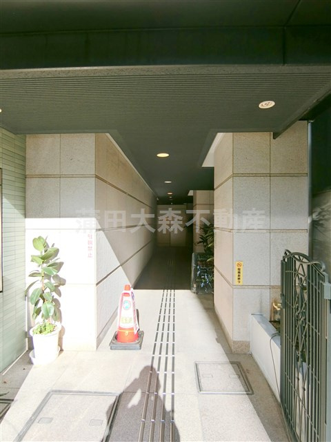 パシフィックタワーの外観