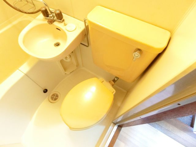 シャトル狭山遊園のトイレ