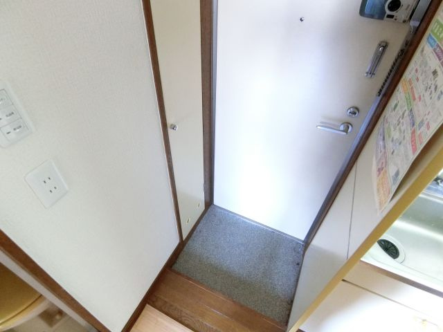 シャトル狭山遊園の玄関