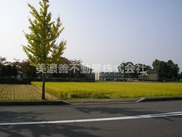 ３５３４０　岐阜市柳津町高桑土地の外観