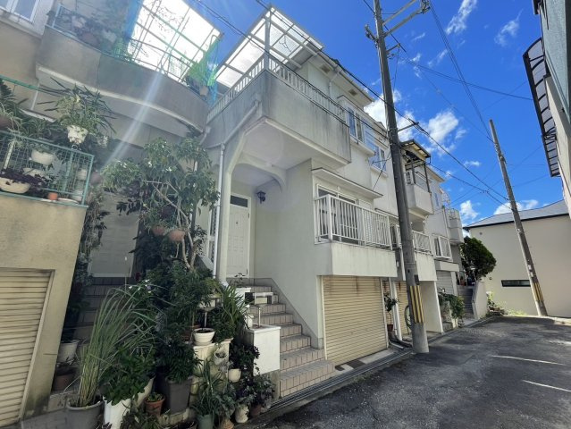 廣畑邸一戸建ての外観|外観もきれいです