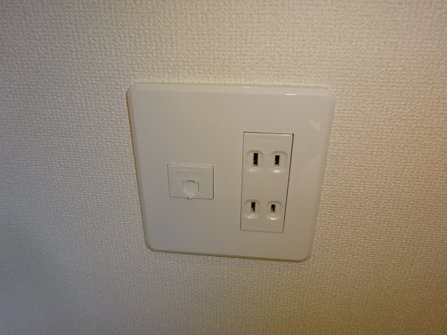 ミルキーウェイ酒津の設備|電話モジュラー