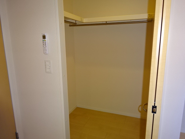 ミルキーウェイ酒津の収納|ウォークインクローゼット