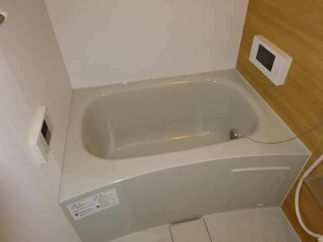 ミルキーウェイ酒津の浴室|追い焚きバス