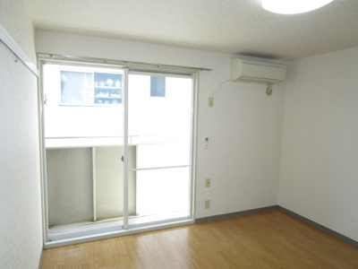 【居間・リビング】 | ヒロハウス | LED照明器具付です