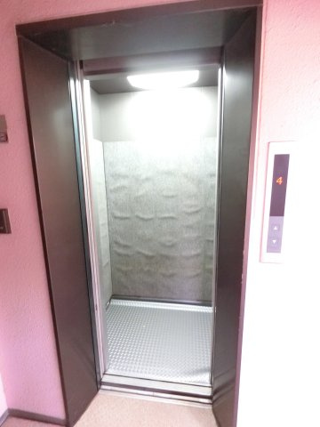 【設備】 | エレベーター付です