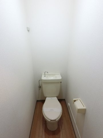 【トイレ】 | トイレです