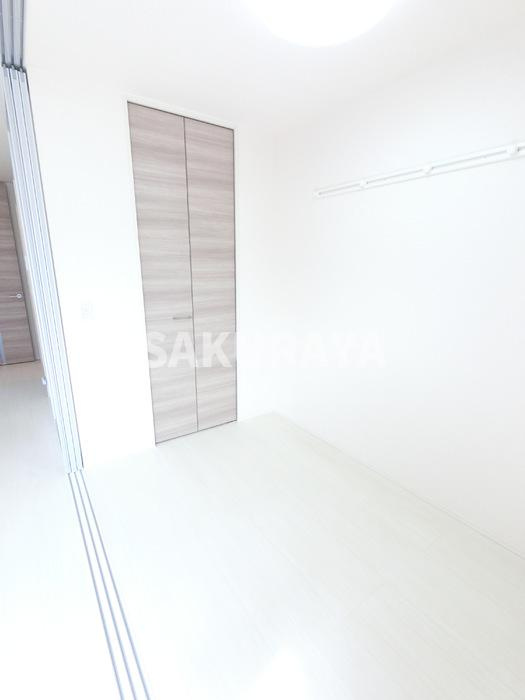 マロニエジャルダン Ａの洋室