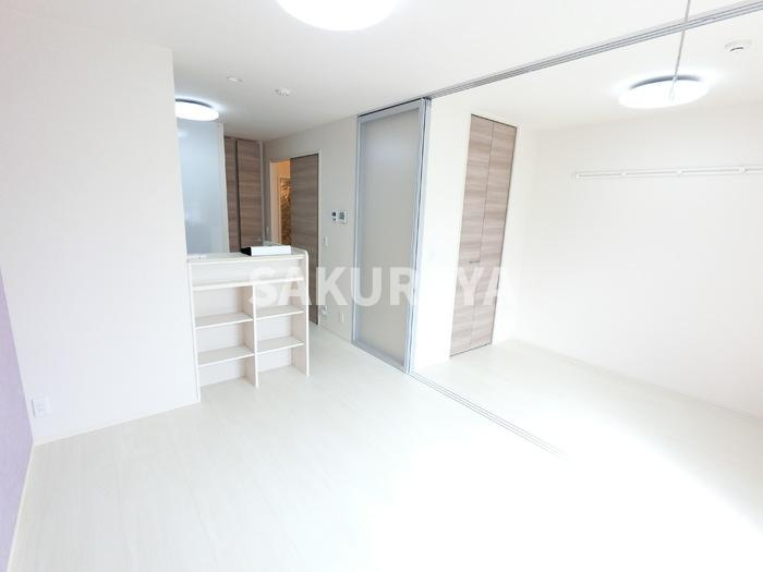 マロニエジャルダン Ａの居間・リビング