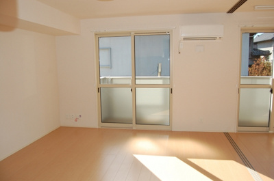 【居間・リビング】 | スルモンエトワル | 同型タイプ