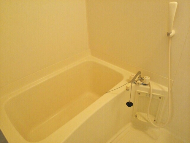 田間パークハイツⅠの浴室