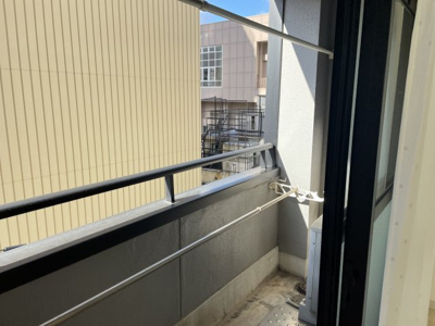 【バルコニー】 | 鳴海ビル