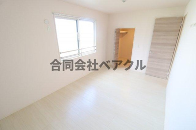 【洋室】 | サンフローラ伏見板橋 | 洋室です