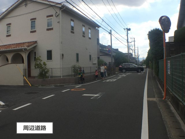 朱雀４丁目の土地の周辺