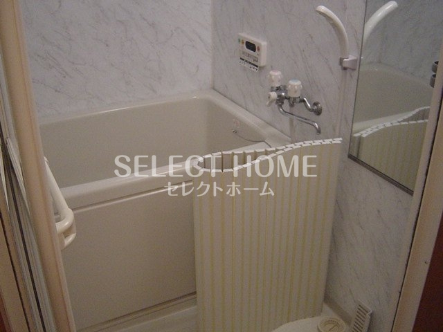 【浴室】 | ＨｙｄｅＰａｒｋＮＹ | コンパクトで使いやすいお風呂です
同型タイプ