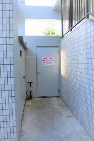 ライオンズマンション六ッ門第2のその他共用部分|ゴミステーションです