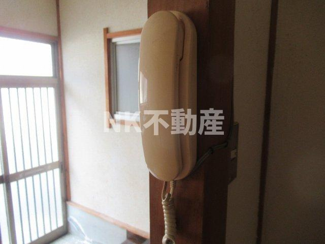 【設備】 | 中小阪1丁目テラスハウス（河内小阪賃貸） | インターフォンです