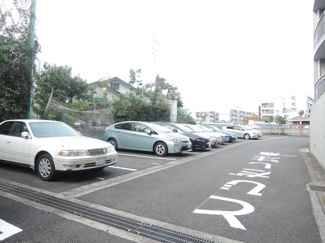 【駐車場】 | 平置き駐車場