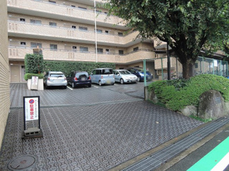 【駐車場】 | 平置き駐車場