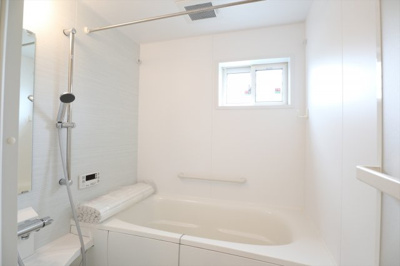 【浴室】 | メゾンベルフォーレ