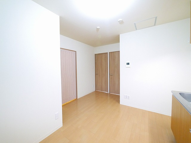 マンション南京終の居間・リビング|ゆったり過ごせるリビングです