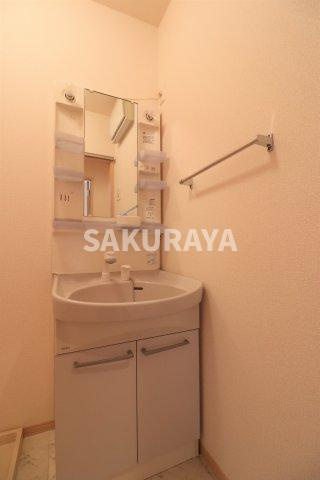 グランドール Ａ/Ｂの独立洗面台|2019年撮影。現況と異なる場合がございます。