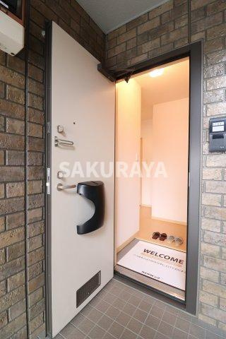 グランドール Ａ/Ｂの玄関|2019年撮影。現況と異なる場合がございます。