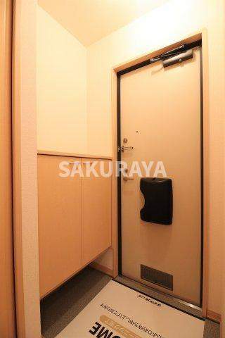 グランドール Ａ/Ｂの玄関|2019年撮影。現況と異なる場合がございます。