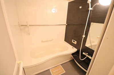 【浴室】 | Tスクエア 2番館 | ゆったり過ごせるお風呂です