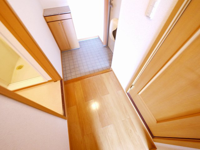 アムール　パティオの玄関|ゆったりとした玄関です