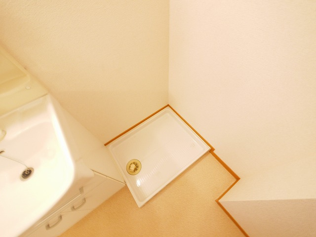 アムール　パティオの設備|室内洗濯機置き場