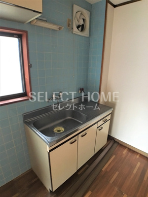 【キッチン】 | コーポみどり | コンパクトなキッチンで掃除もラクラク