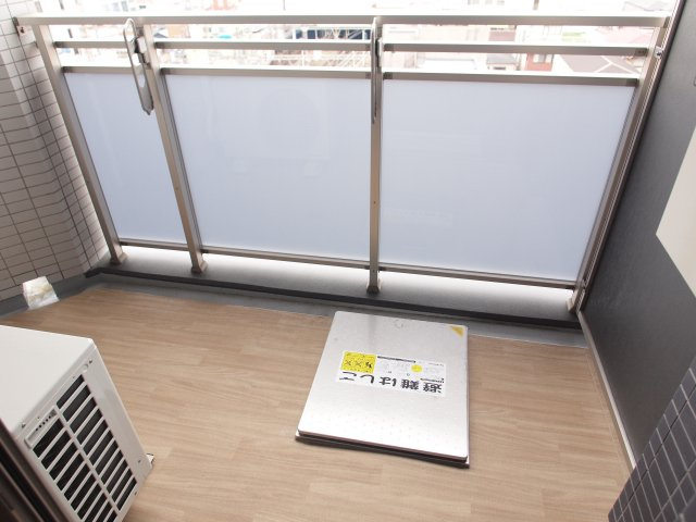 ファーストフィオーレ天王寺筆ヶ崎アイのバルコニー