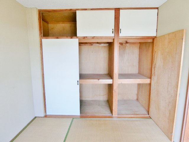 長門アパートＡ棟の収納