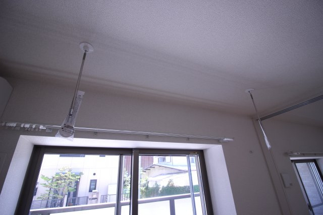 【設備】 | かきつばたⅡ | ☆室内物干し棒☆