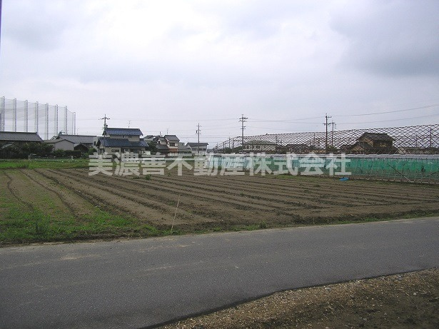 ４５５４８　岐阜市一日市場土地の外観