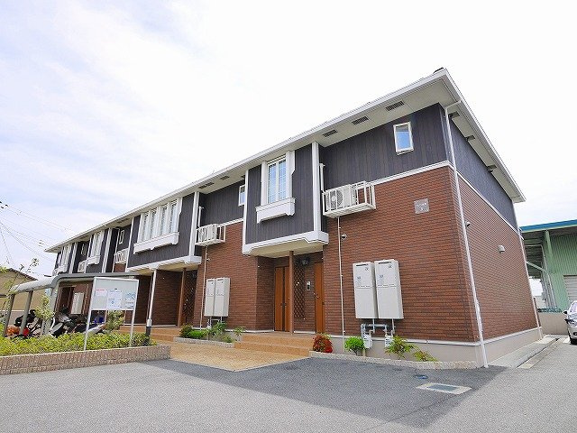 メゾン城東Ⅱの外観|落ち着いた雰囲気の外観です