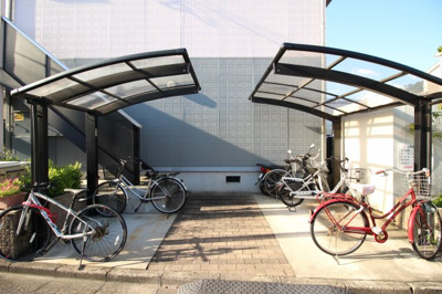 【その他共用部分】 | ワン　トゥリー　ヒル | ☆屋根付き駐輪場☆