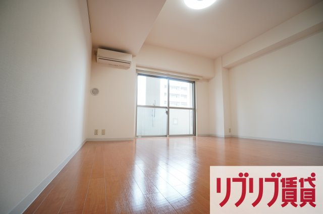 ステーションサイドなかむらの居間・リビング