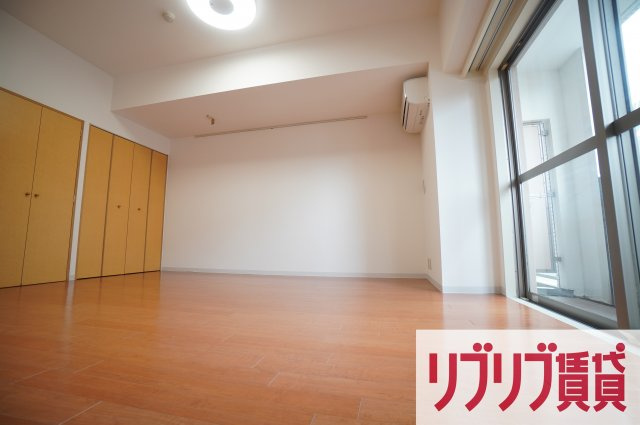 ステーションサイドなかむらの居間・リビング