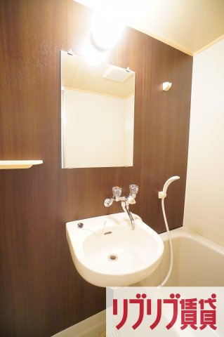 ステーションサイドなかむらの洗面所