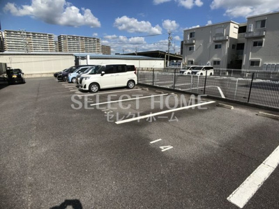 【駐車場】 | ネオグランデ21 | 駐車場です