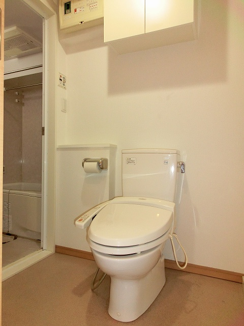 RESIDIA入谷のトイレ|温水洗浄便座です