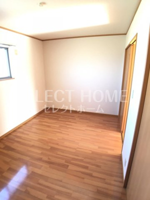 【洋室】 | メゾネット椿北棟