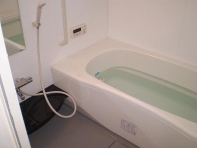 【浴室】 | ティアラ | コンパクトで使いやすいお風呂です